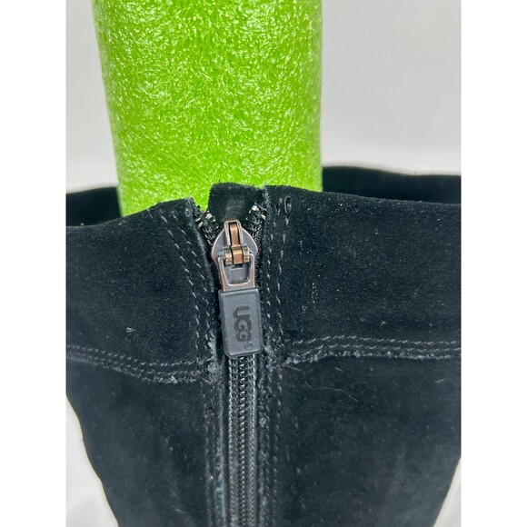 UGG | Cargo III Women's Black Suede and Shearling Boots with Pockets Size 6 US - Picture 11 of 12